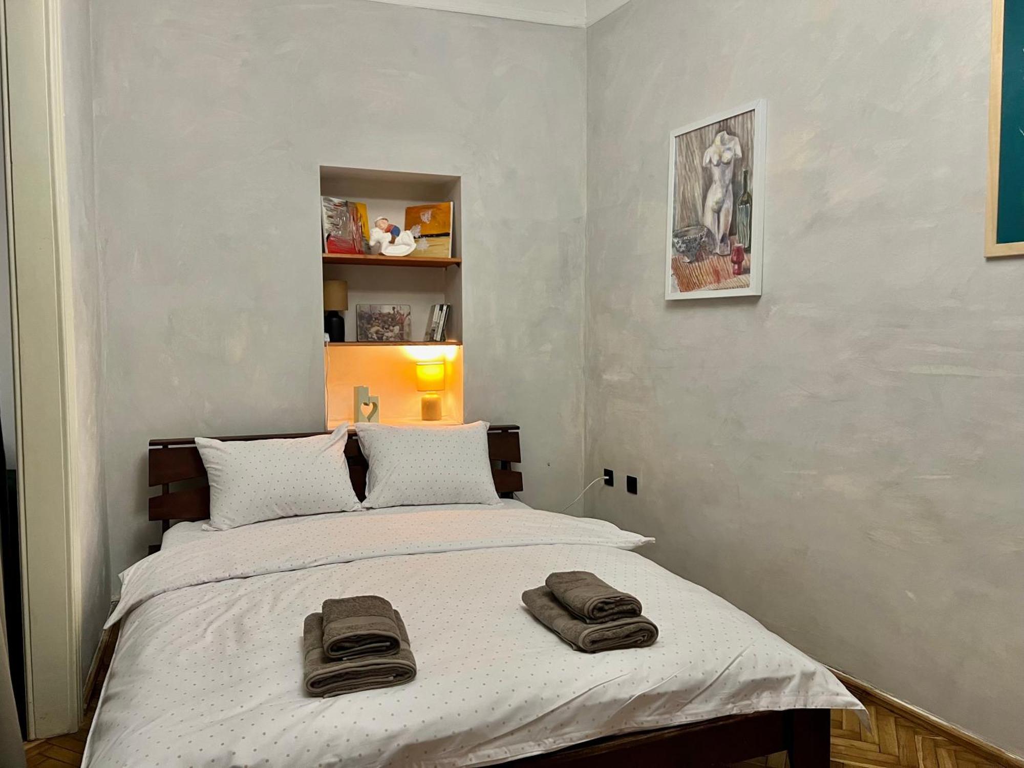 Art Apartment On Kylisha Str ลวีฟ ภายนอก รูปภาพ