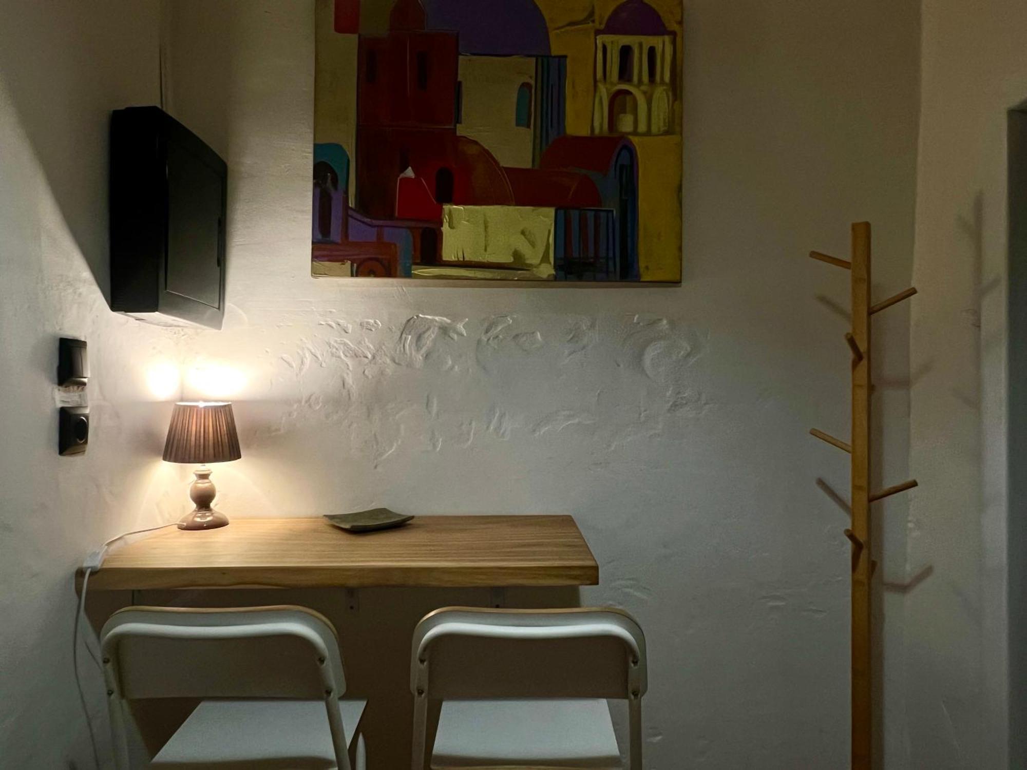 Art Apartment On Kylisha Str ลวีฟ ภายนอก รูปภาพ