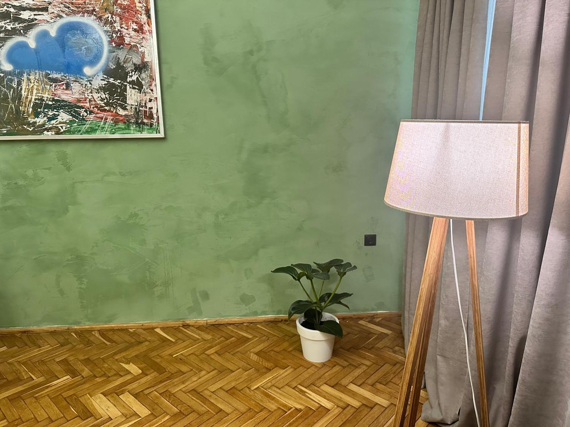 Art Apartment On Kylisha Str ลวีฟ ภายนอก รูปภาพ